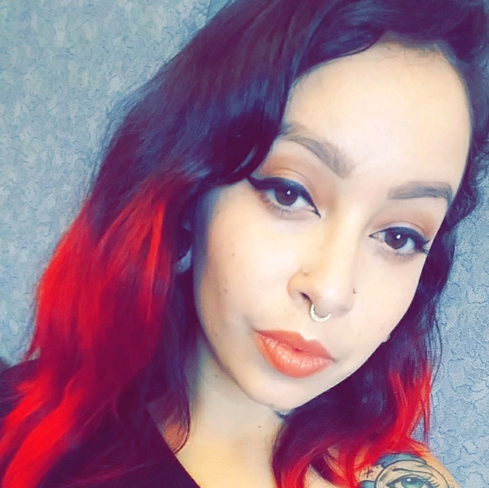 Meet your Posher, Melissa